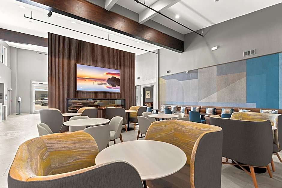Holiday Inn Gonzales by IHG