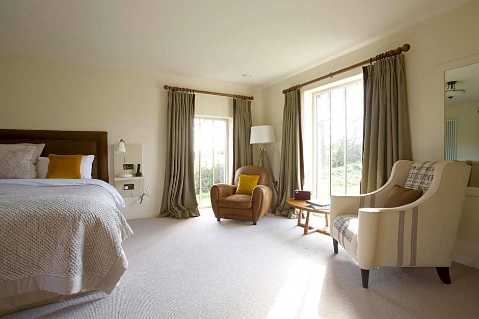 The Plume of Feathers