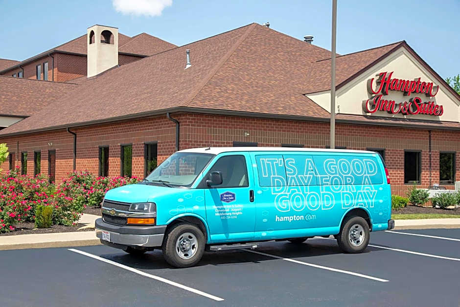 Hampton Inn & Suites Cleveland-Airport/Middleburg Heights