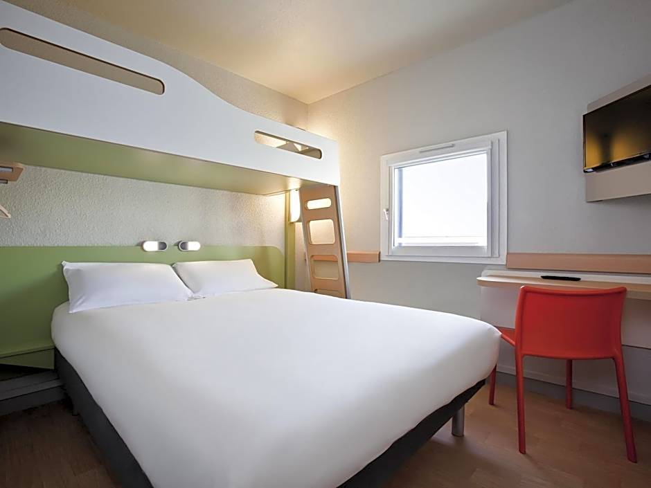 ibis budget Pontault-Combault RN4 Marne-la-Vallee