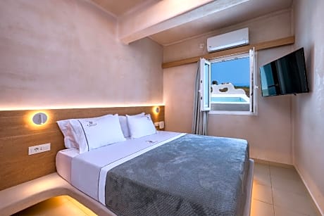 Grand Deluxe Room with Jacuzzi