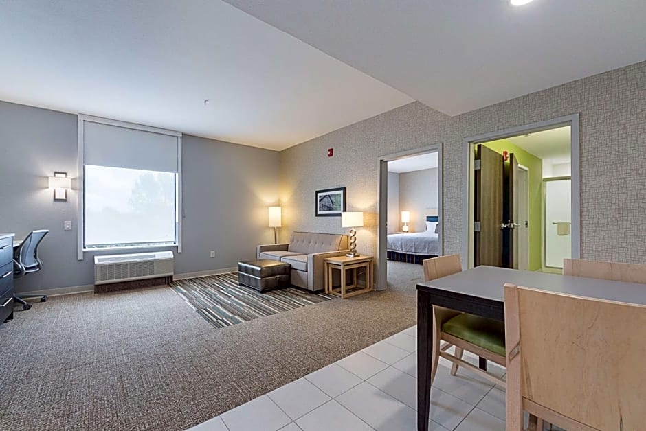 Home2 Suites by Hilton Dallas/Grand Prairie, TX