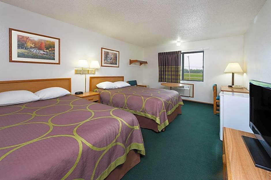 Amerihost Inn & Suites Kingdom City