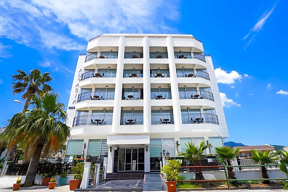 Aurasia Sea Side Hotel