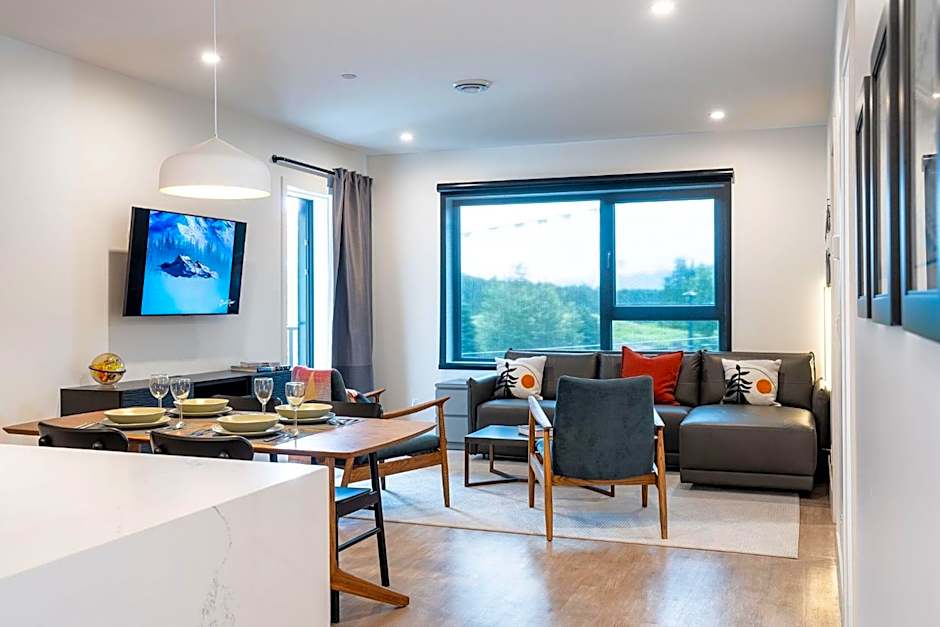 Summit Views Condo by Revelstoke Vacations