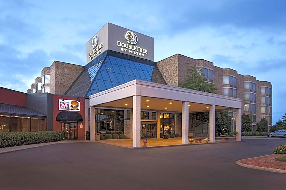 DoubleTree By Hilton Hotel Johnson City
