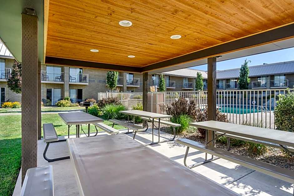 Best Western Plus Ahtanum Inn