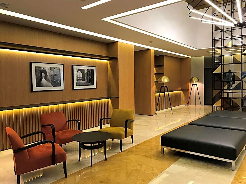 Radisson Blu Hotel, Beirut Verdun