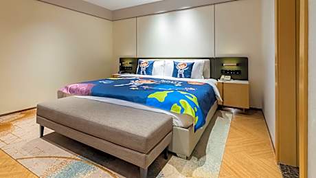 Family Room - Non-Smoking