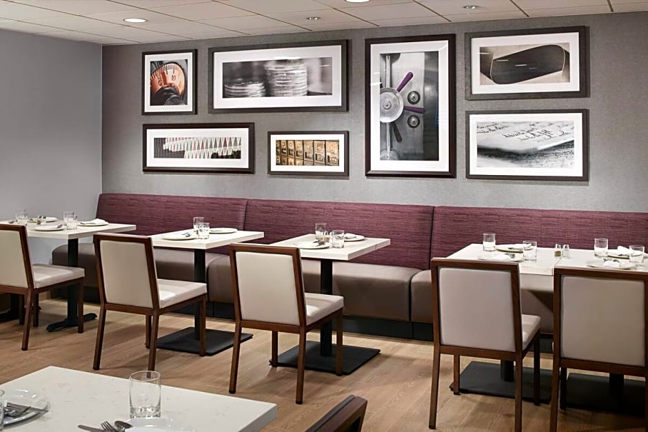 Four Points by Sheraton Charlotte