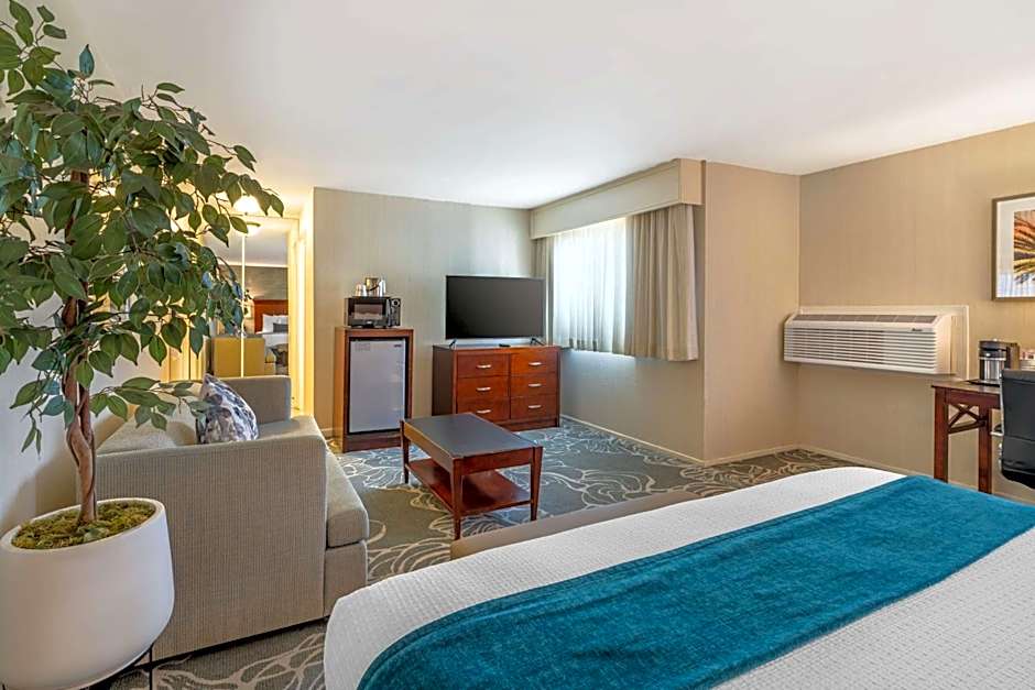 Best Western Plus Carpinteria Inn