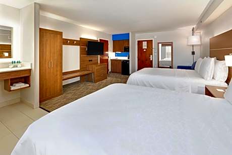 Queen Suite with Sofa Bed