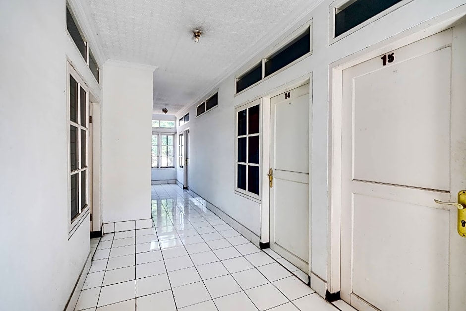 SPOT ON 91386 De Jawara Homestay Syariah