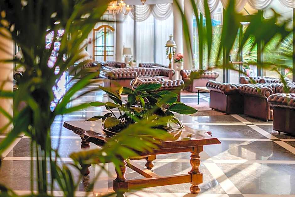 Hotel Bristol