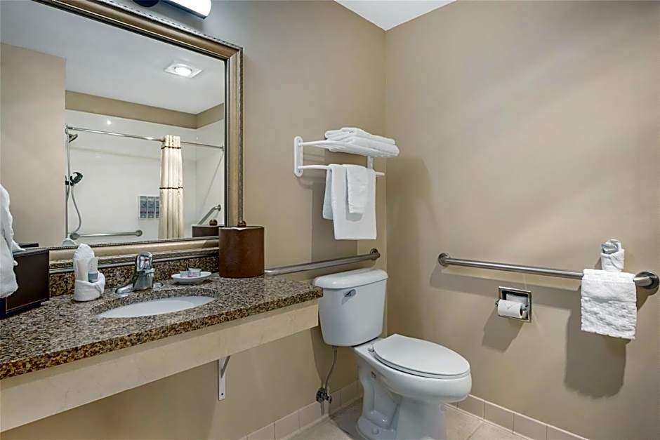 Best Western Bronco Inn