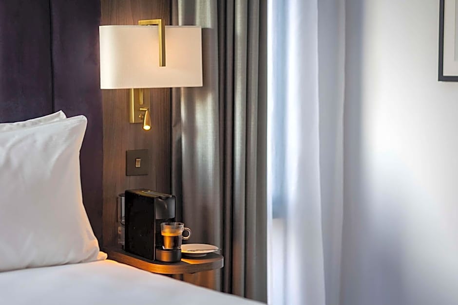 DoubleTree By Hilton Manchester Piccadilly Place