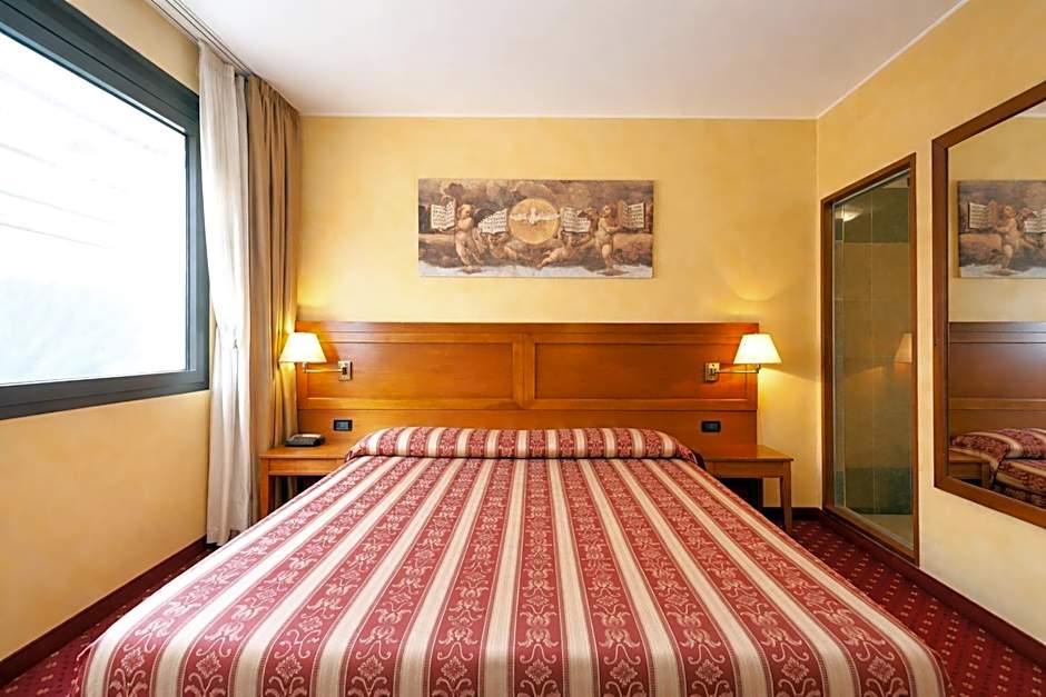 LVG Hotel Collection - Riz