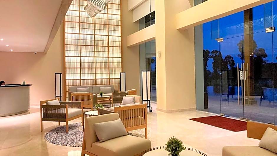 Kawana Golf Residence