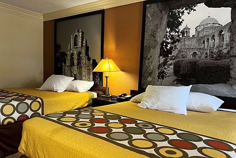 Super 8 by Wyndham Houston West Katy
