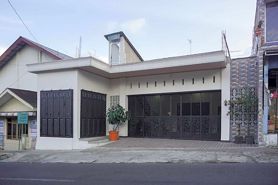 Senja Dieng Homestay Syariah RedPartner