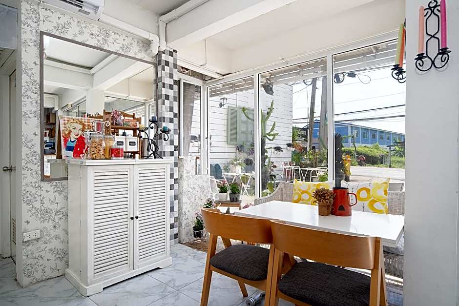 Take A Rest Donmuang Residence