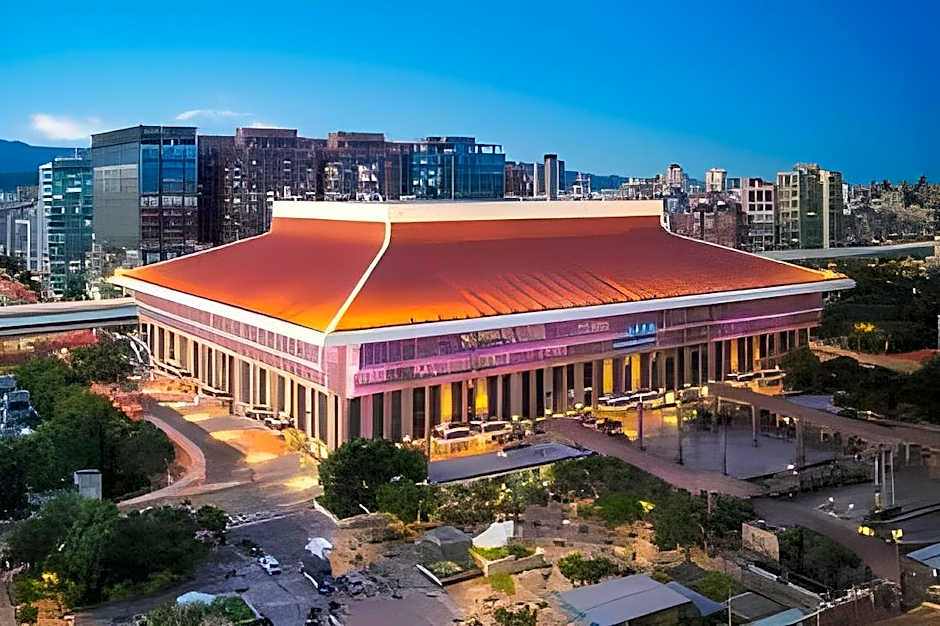 RICH & FREE HOTEL-Kaifeng 