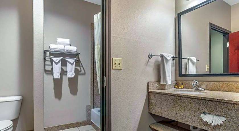 Best Western Plus Circle Inn