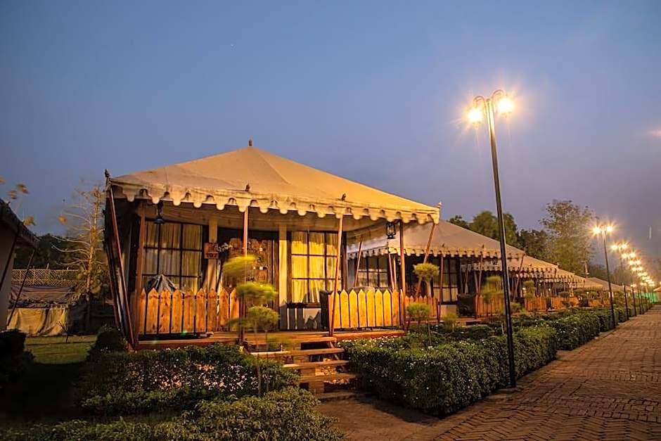 Om Vilas Benares, Varanasi