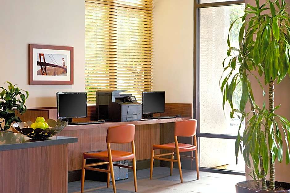 Four Points By Sheraton - San Francisco Bay Bridge