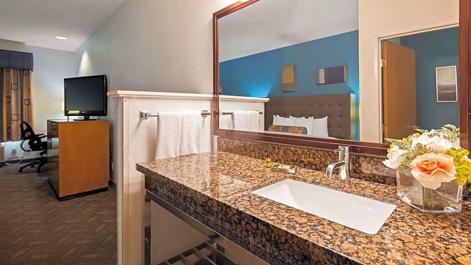 Best Western Plus Liberty Lake Inn