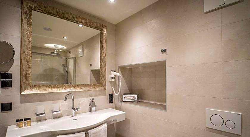 BEST WESTERN Plus Hotel Goldener Adler Innsbruck