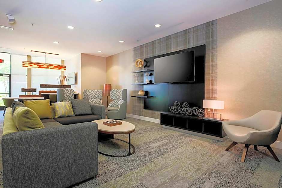 Courtyard by Marriott Dallas Arlington South