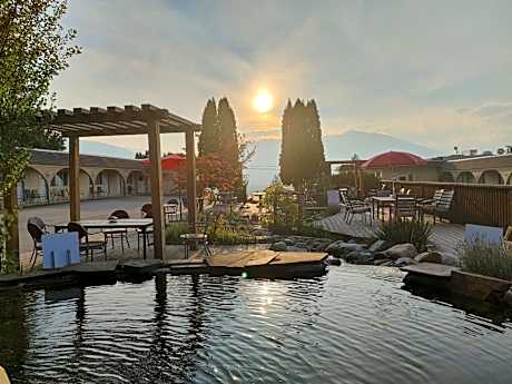 Magnuson Hotel Creston