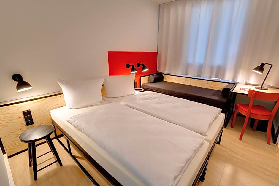 MEININGER Hotel Leipzig Hauptbahnhof