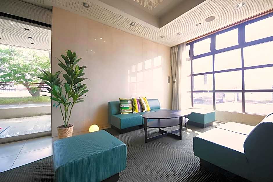 Mito Hotel Season