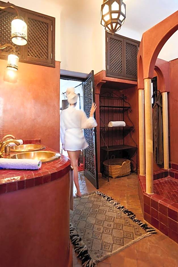 Riad Dar Amanza en exclusivité avec 4 chambres au coeur de la médina
