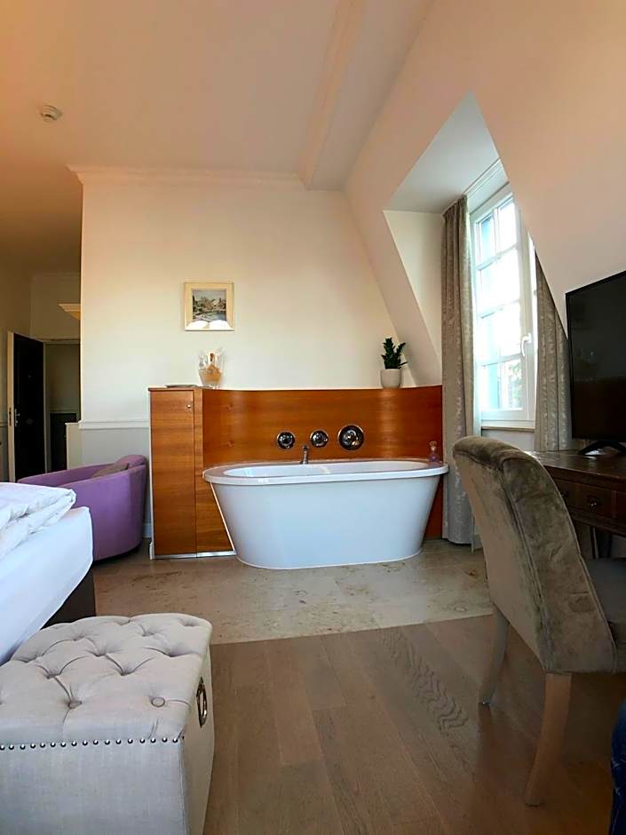 The Starnbergsee Hideaway