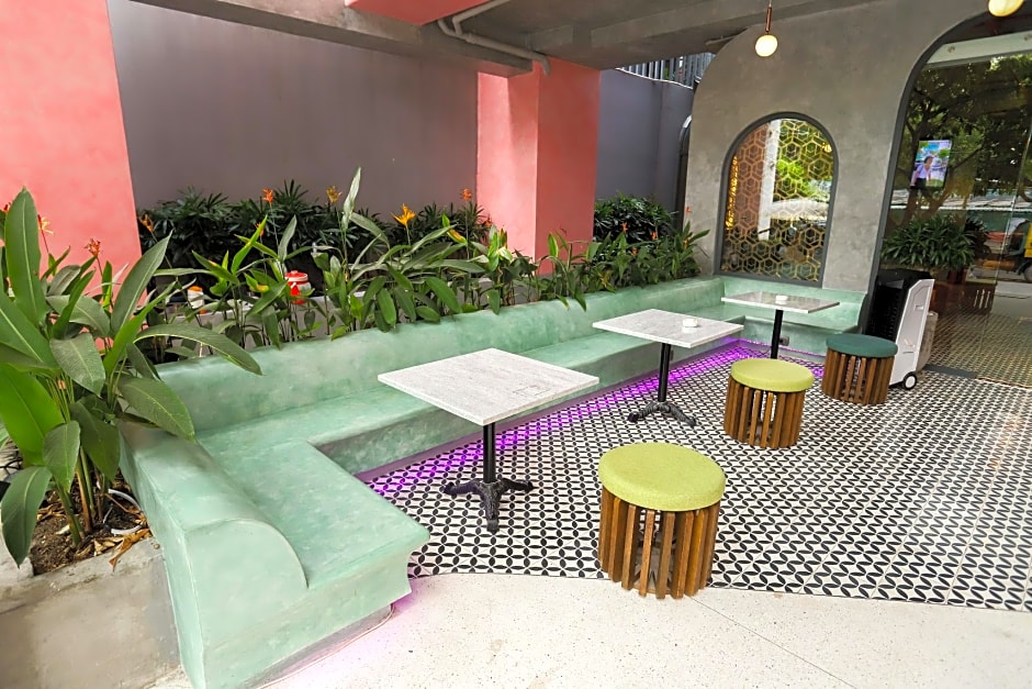 HOME Hotel Phu Nhuan