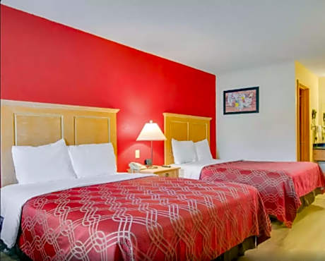 Superior Queen Room with Two Queen Beds - Non-Smoking