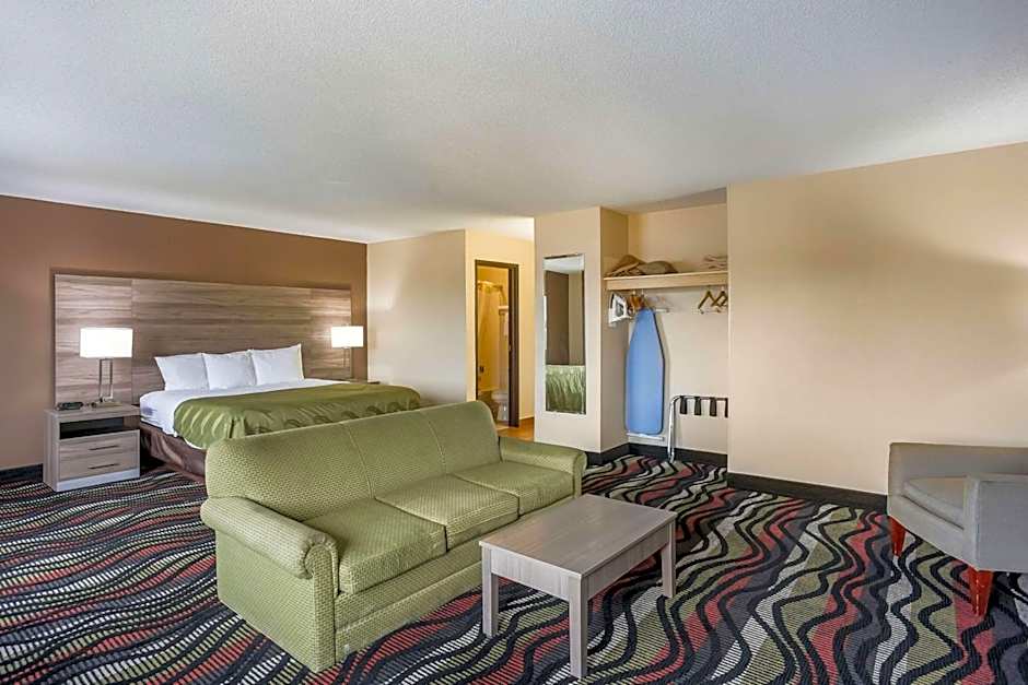 Quality Inn Cedar Rapids South