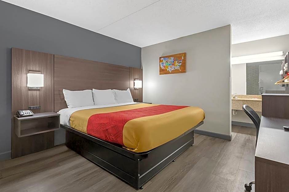 Econo Lodge Creedmoor - Butner