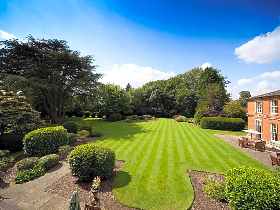 Macdonald Ansty Hall