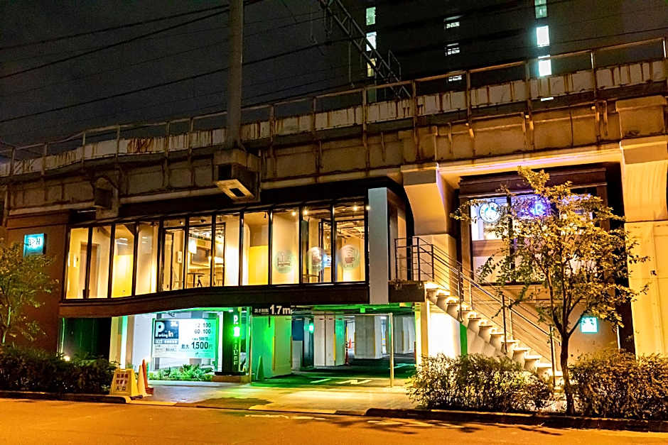UNDER RAILWAY HOTEL AKIHABARA