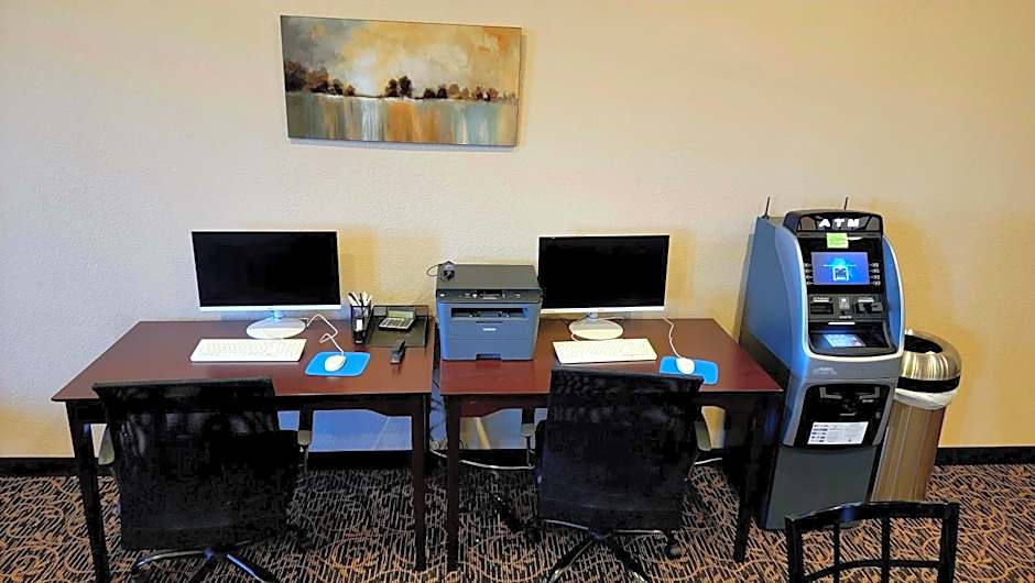 Cobblestone Inn & Suites - Maryville