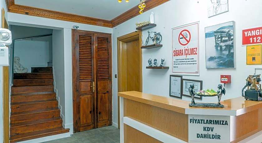 MANDALİN AKYAKA
