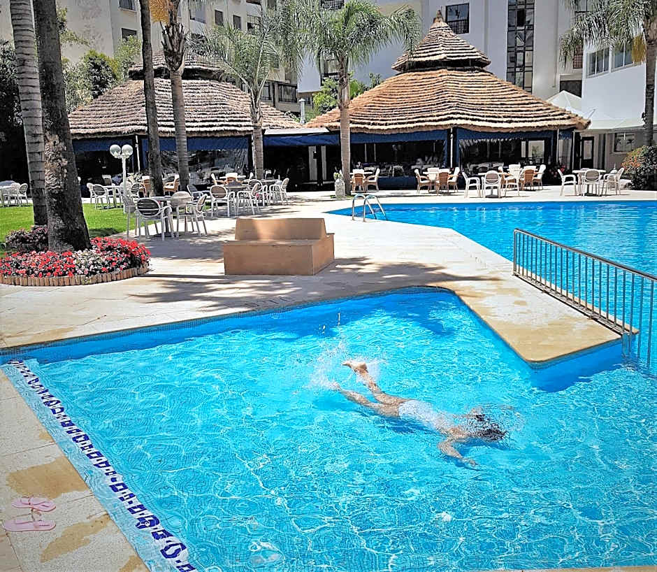 El Oumnia Puerto & Spa