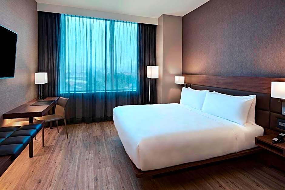 AC Hotel by Marriott San Jose Escazu