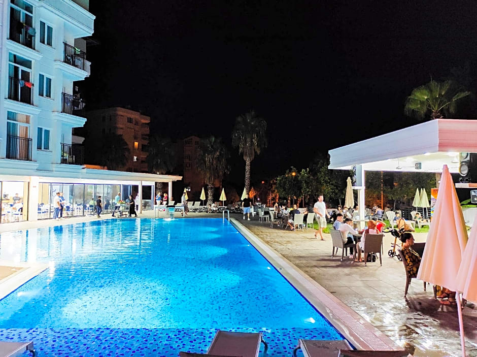 Lara World Hotel – Antalya, AR