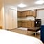 Holiday Inn Express & Suites College Station by IHG