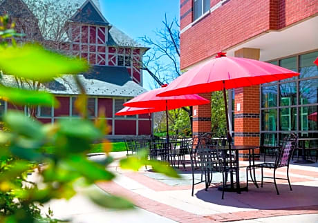Kellogg Conference Hotel at Gallaudet University